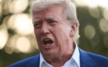 Donald Trump, presidente de Estados Unidos, arremetió contra Alexandra Ocasio Cortez