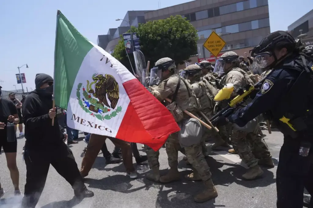 Trump ordena el uso de la fuerza militar en contra de las protestas en defensa de los migrantes.